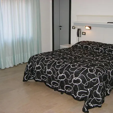 Belvedere 2*