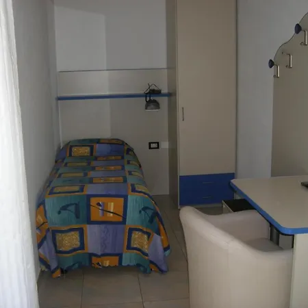 Belvedere Hotel 2*