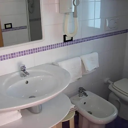 Belvedere Hotel 3*