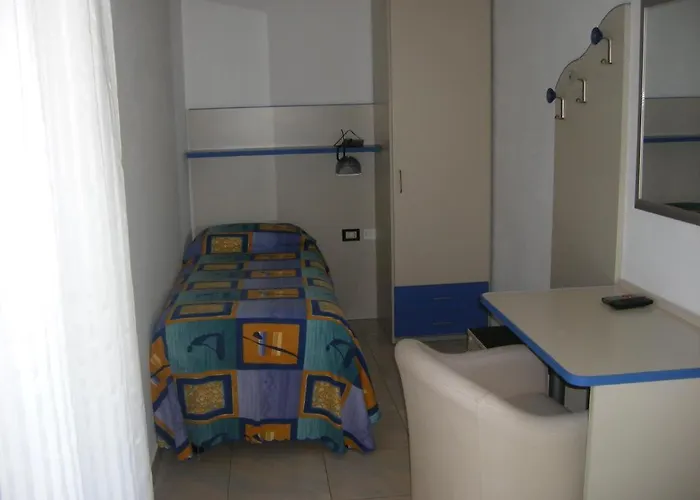 Belvedere Hotel 2*